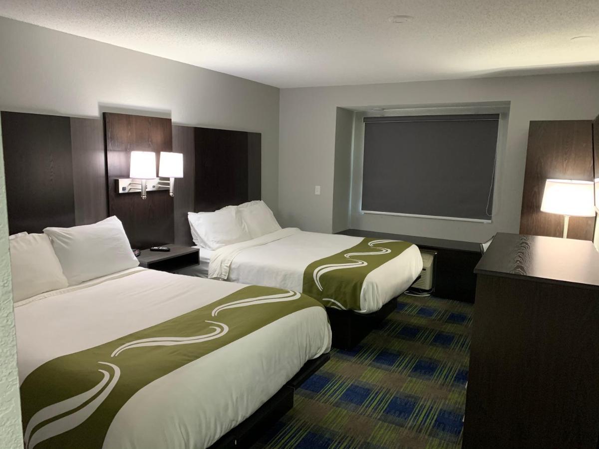 Quality Inn Owatonna Near Medical Center Exterior photo